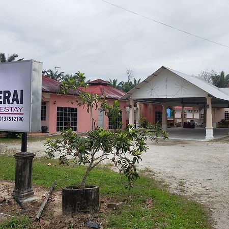 Sri Peserai Homestay Batu Pahat Exterior foto